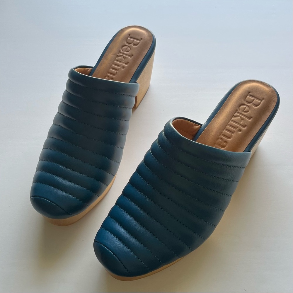 Beklina Blue Ribbed Clogs 7.5
